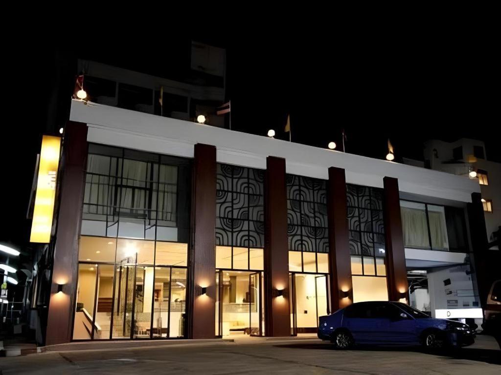 The Regent Ubon Ξενοδοχείο Ubon Ratchathani Εξωτερικό φωτογραφία